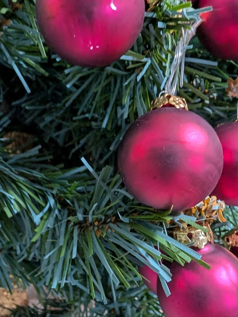 Mini 1 Inch Glass Ornaments Lot Of 18 Wineberry Red Satin Finish Gold Christmas